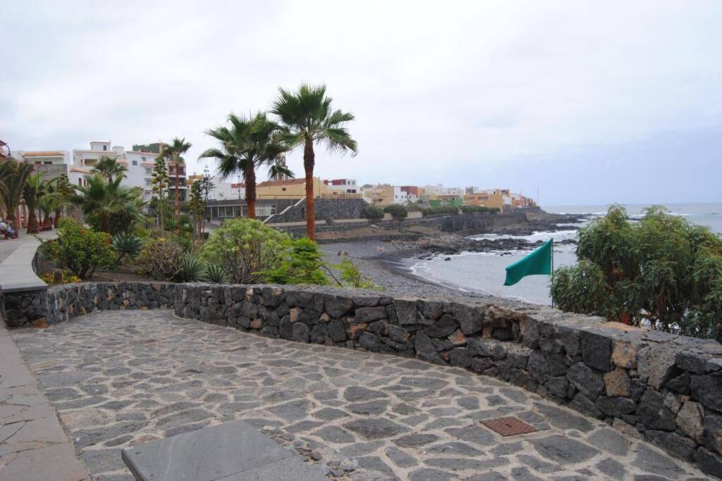 Spacious Apartment Just Few Steps Of The Ocean In La Caleta Costa Adeje  Exterior photo