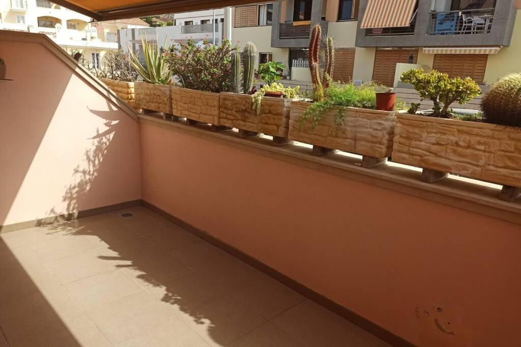 Spacious Apartment Just Few Steps Of The Ocean In La Caleta Costa Adeje  Exterior photo